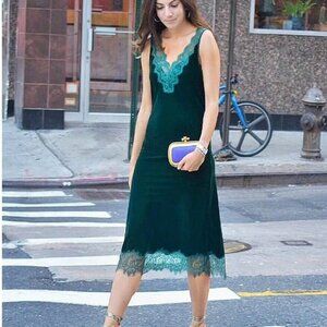 ZARA Dark Green Velvet Slip On Midi Dress with Lace Trim sz XS